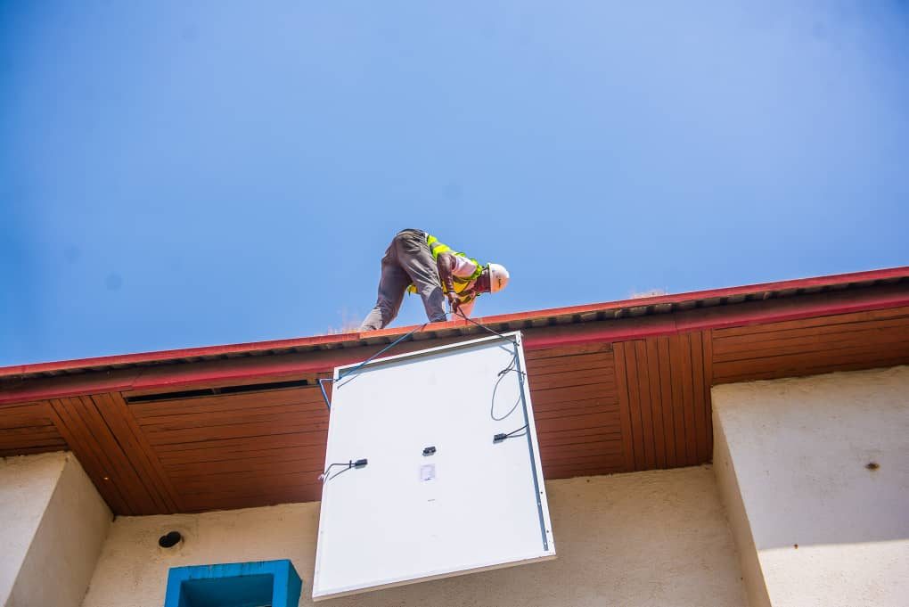 School solar installation project3